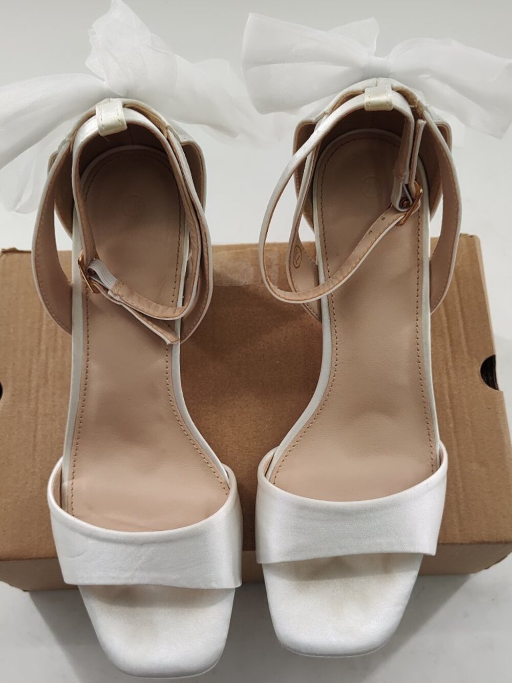 Coutgo Women's Wedding Sandals with Tulle Heel Bow Size 7.5 P#759